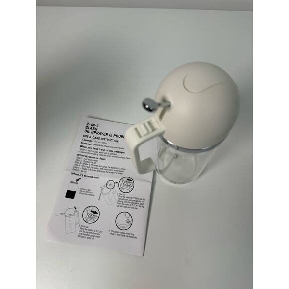 2 in 1 Glass Oil Sprayer & Pourer 16.5 oz/ 500 ml glass bottle, plastic cap - Picture 3 of 4